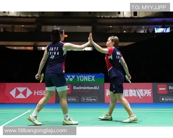 南京羽毛球队在世锦赛中的团队协作表现分析与展望